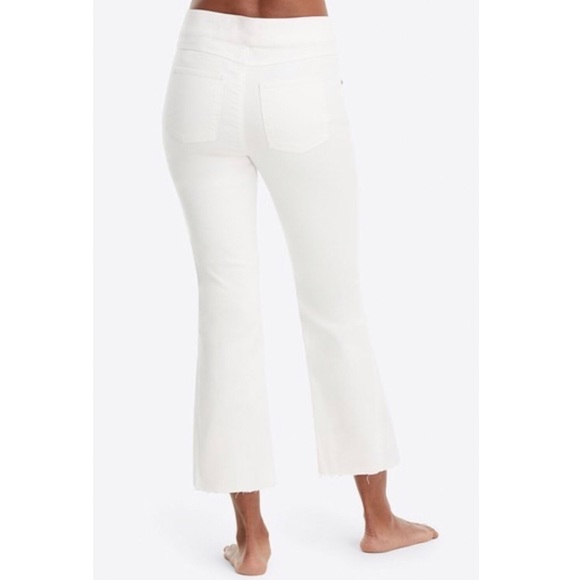 SPANX High Waist Cropped Pull-On Flare Jeans - Picture 3 of 16